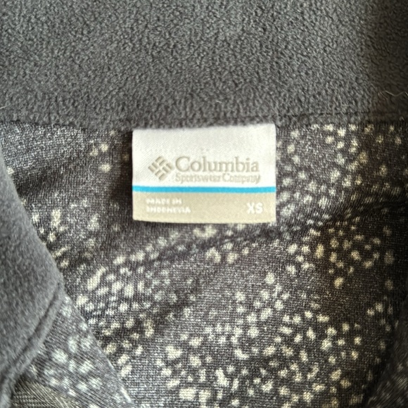 Columbia light-weight fleece (women’s XS) - Picture 3 of 6